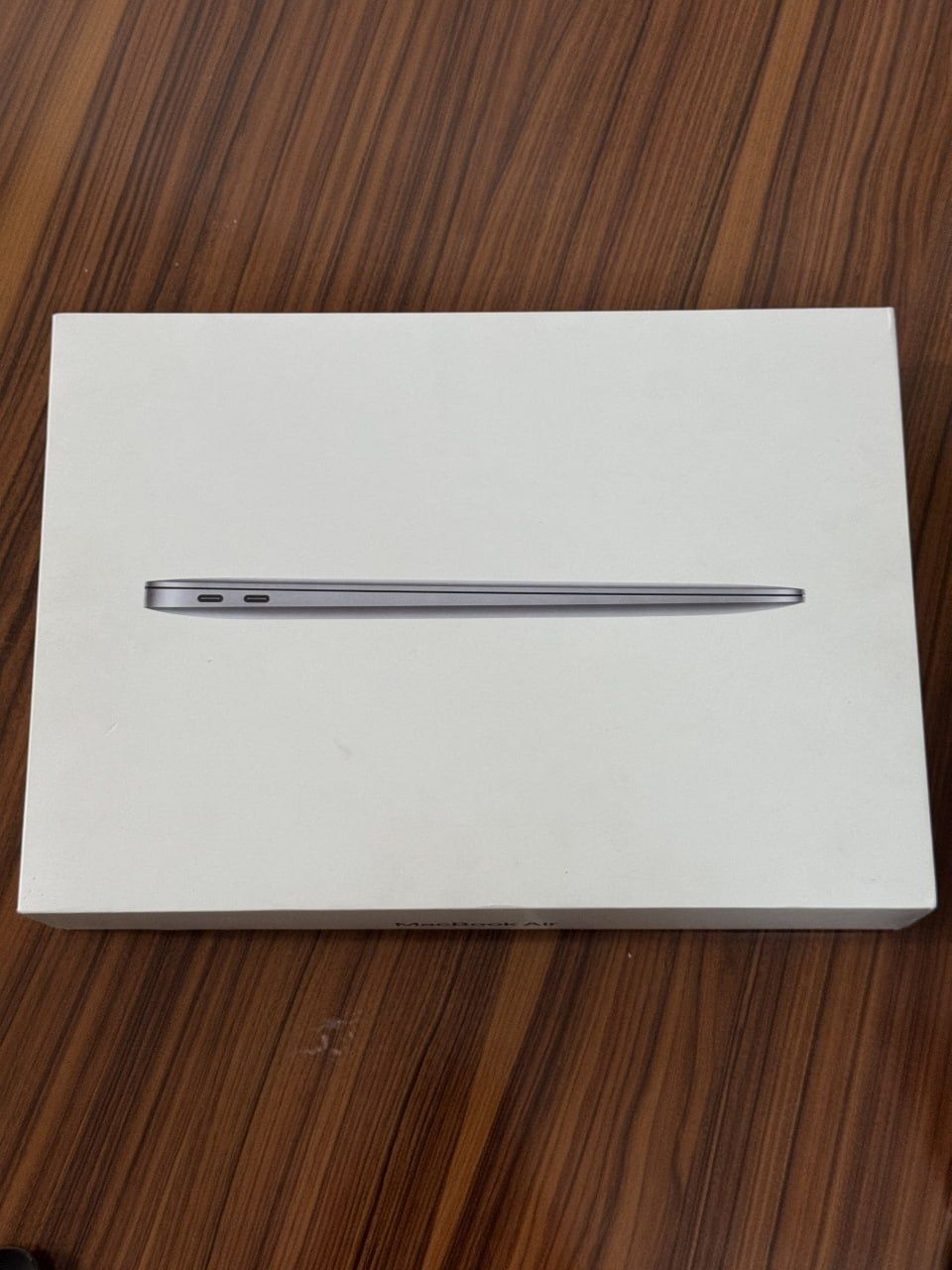 Продам Macbook M1