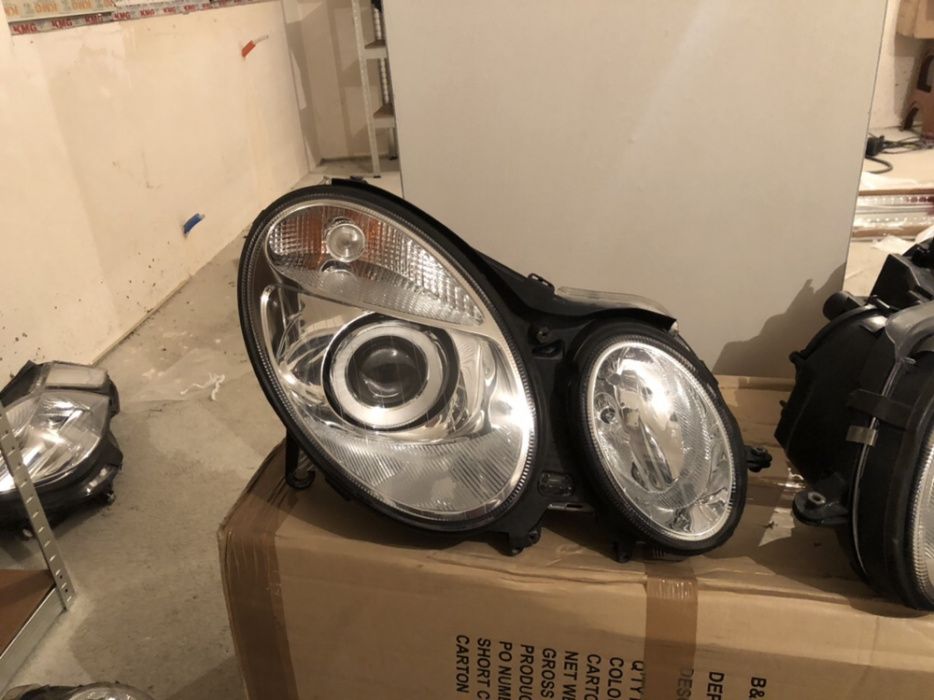 Фар завиващ ляв мерцедес w211 биксенон