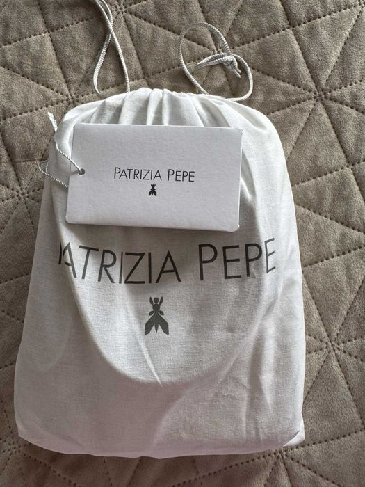 чанта Patrizia Pepe естествена кожа