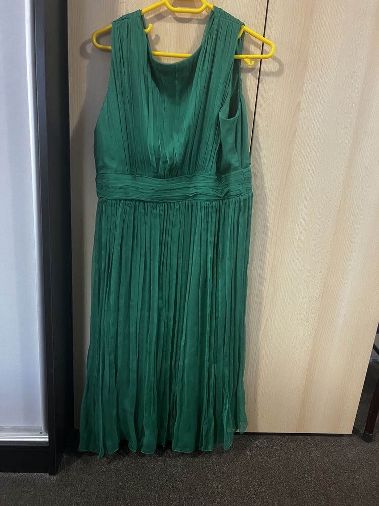 Rochie verde pentru ocazii