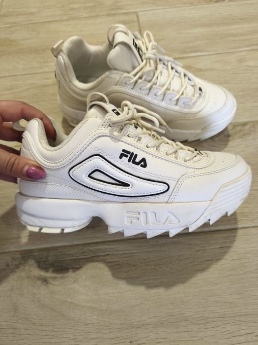 Дамски маратонки Fila 37