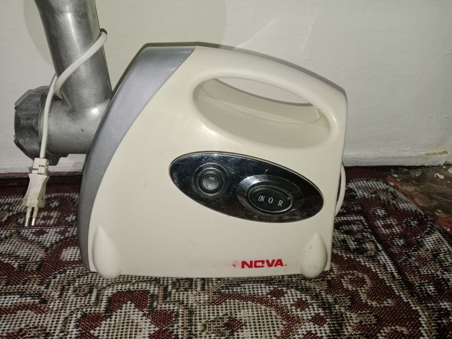 Продаётся мясорубка