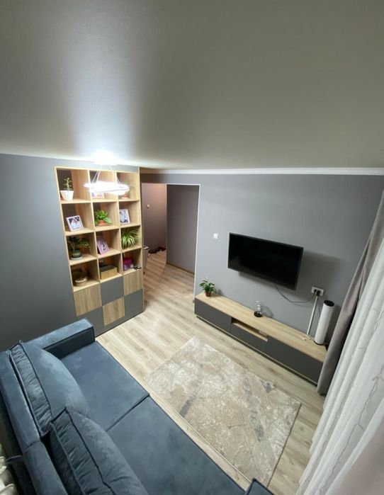 1 комнатная квартира с хорошим ремонтом район Горгаза 13500