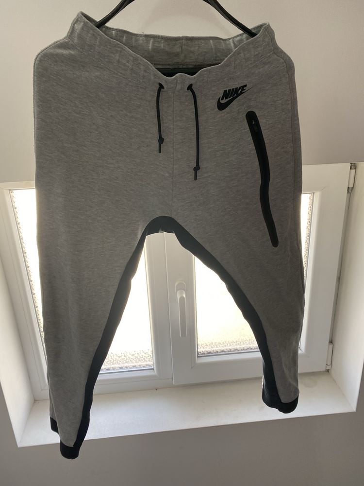 Nike tech fleece ,nike екип ,клинове,блузи