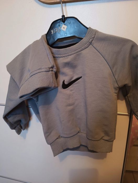 Vand lot de haine pentru sezon rece