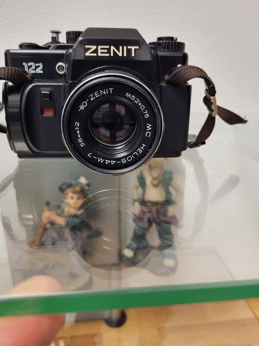 Aparat foto KIEV 60  ZENIT 122