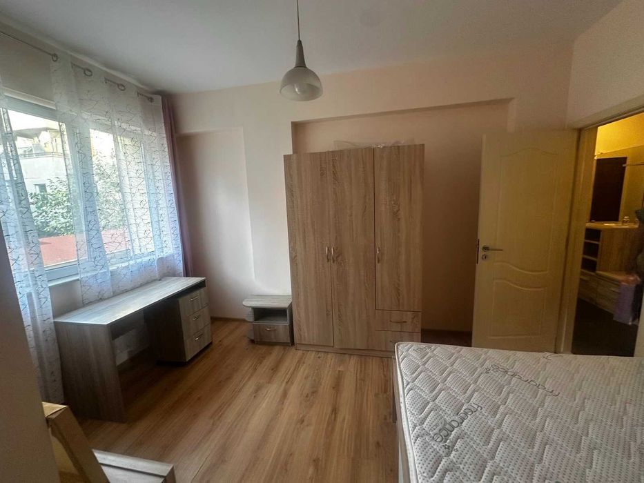 Дава се под наем Тристаен апартамент в Варна, Левски - 80 кв.м за 765 € - Снимка #6