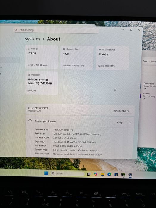 Dell Precision 5570 i7 gen12 32gb RAM RTX A1000