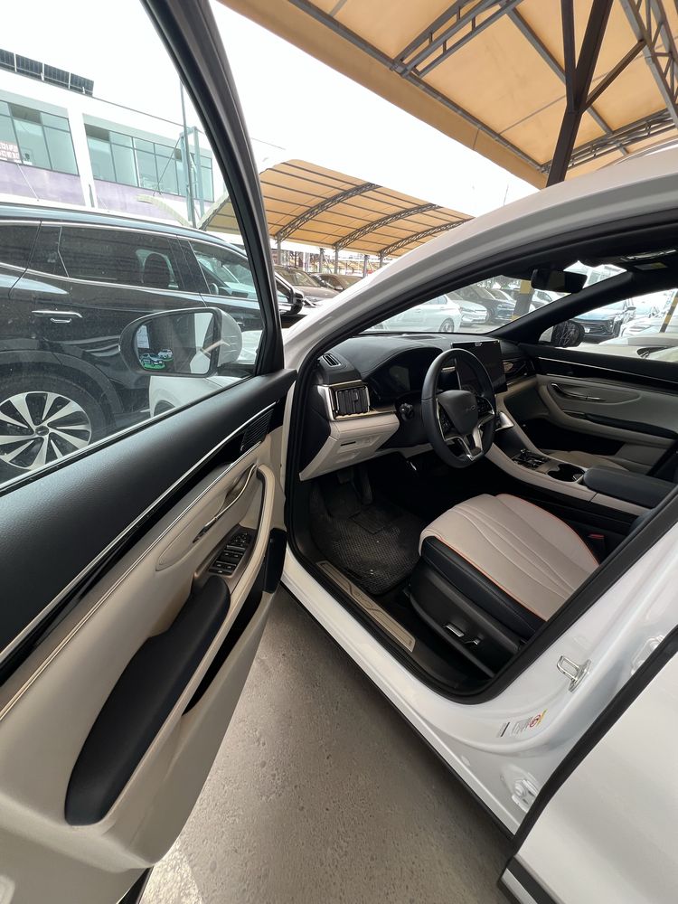Byd chempion smart natariusga tayyor