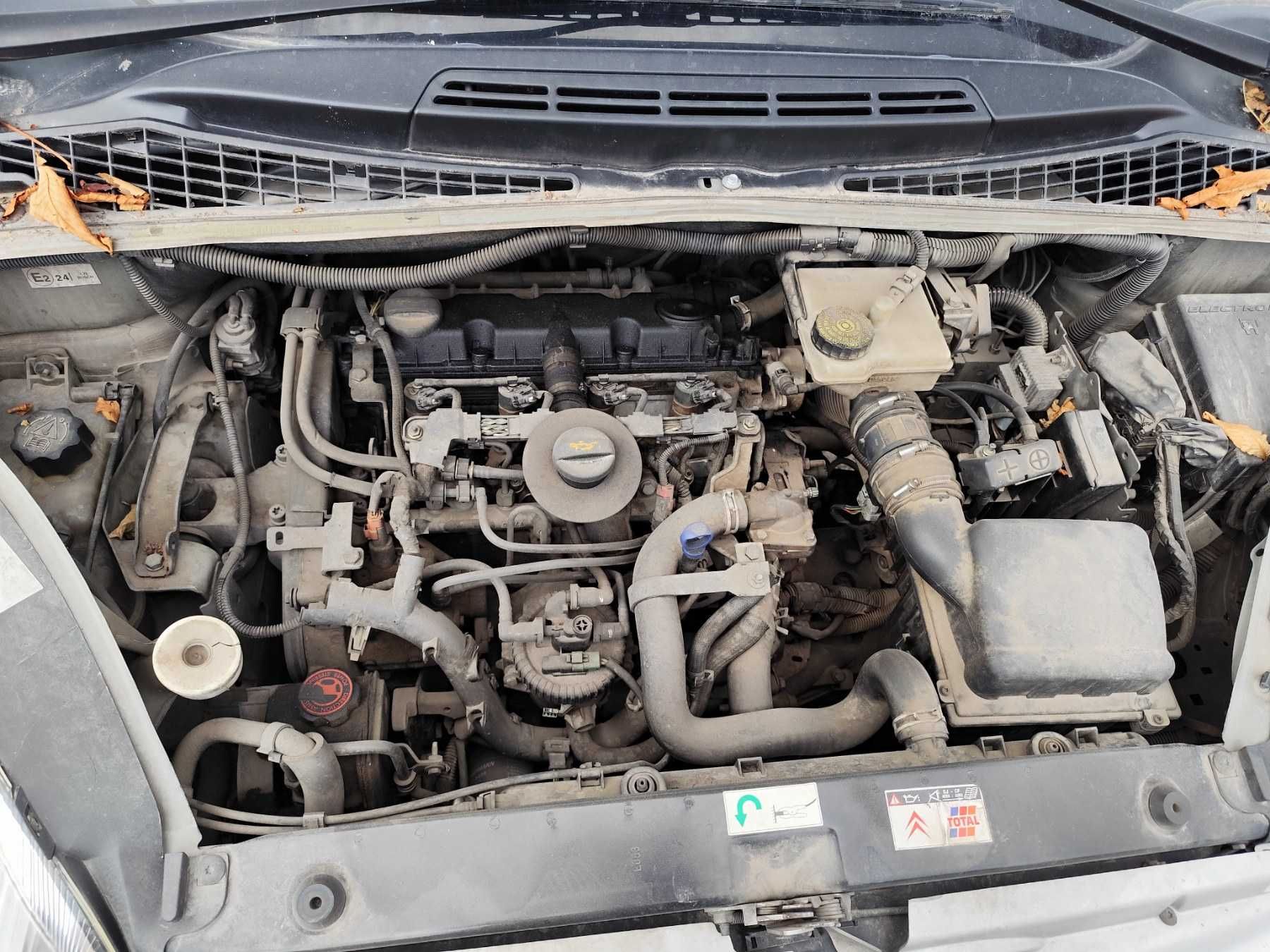 Citroen Xsara picasso 2.0HDI - 90к.с - 2004г. на части