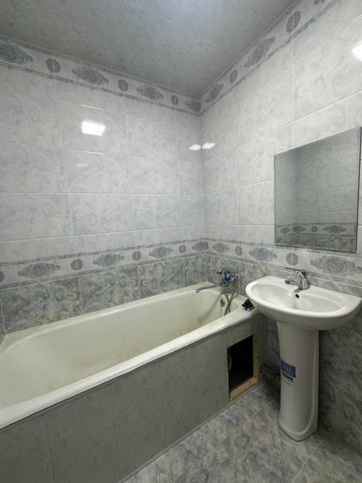 Продаю квартиру в Яшнабадском районе Авиасозлар-2, 3х комнатная 70м2