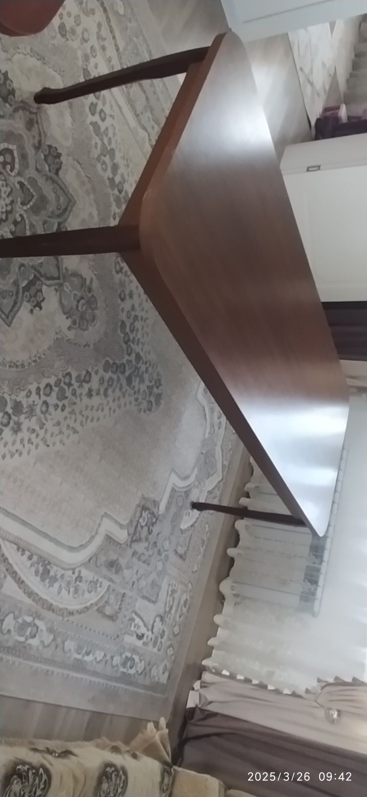 Стол в гостевую и в кухню