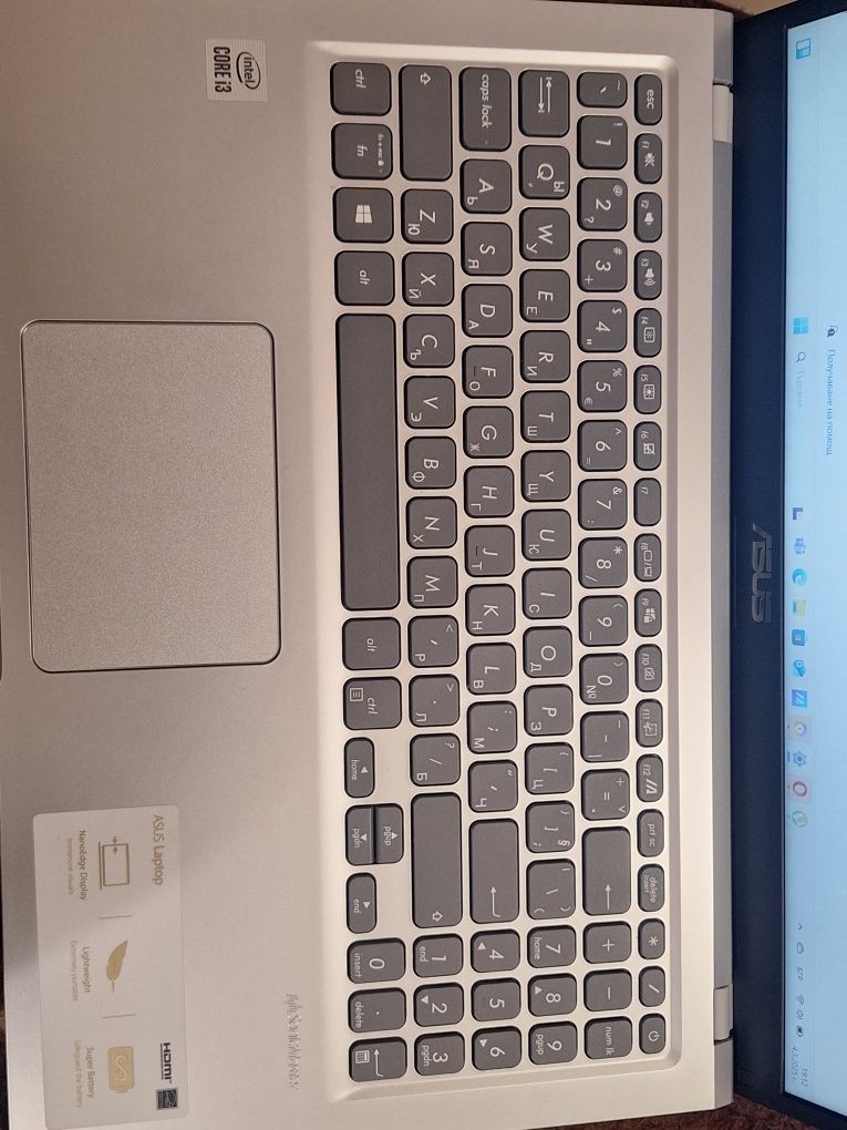 Лаптоп Asus X515