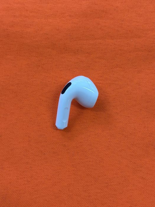 Правое ухо Airpods 4 оригинал