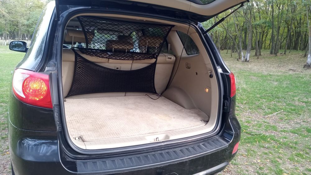 Vând Hyundai Santa fe