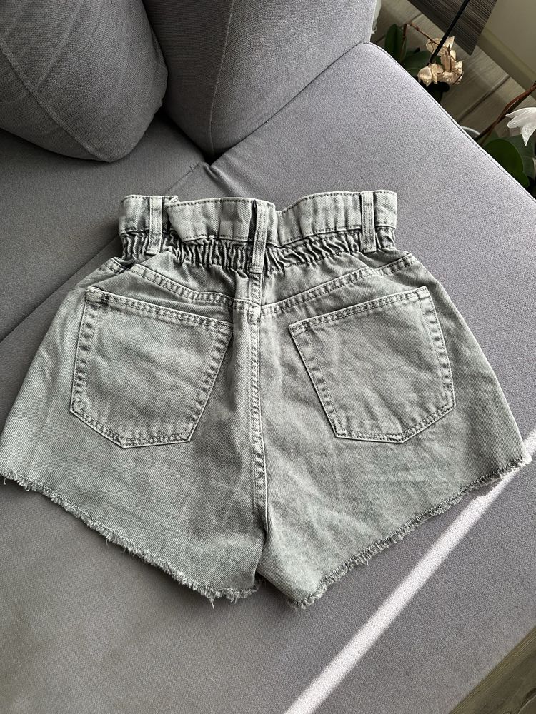 Дънкови панталони Bershka XS