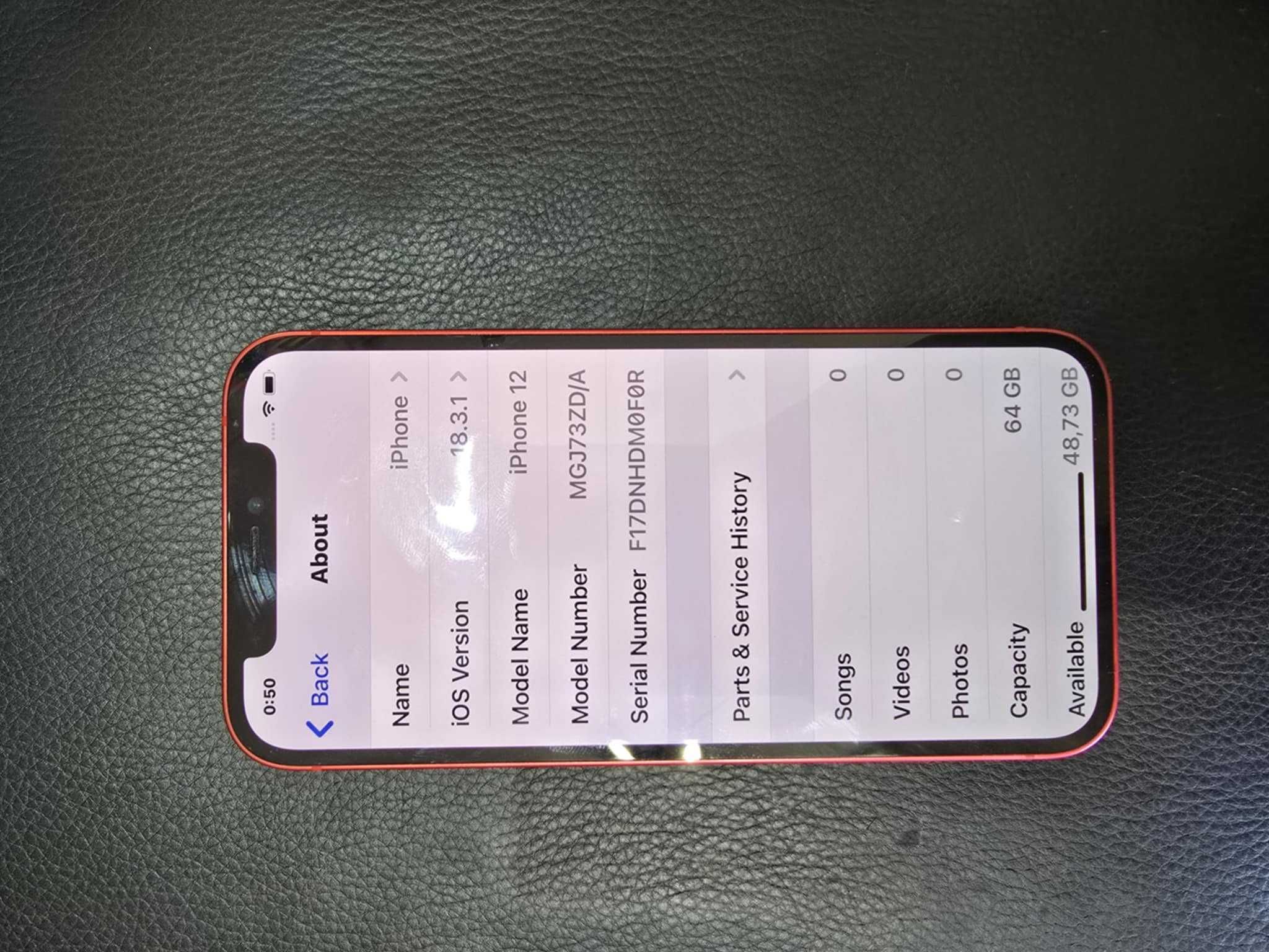 Apple iPhone 12 -red