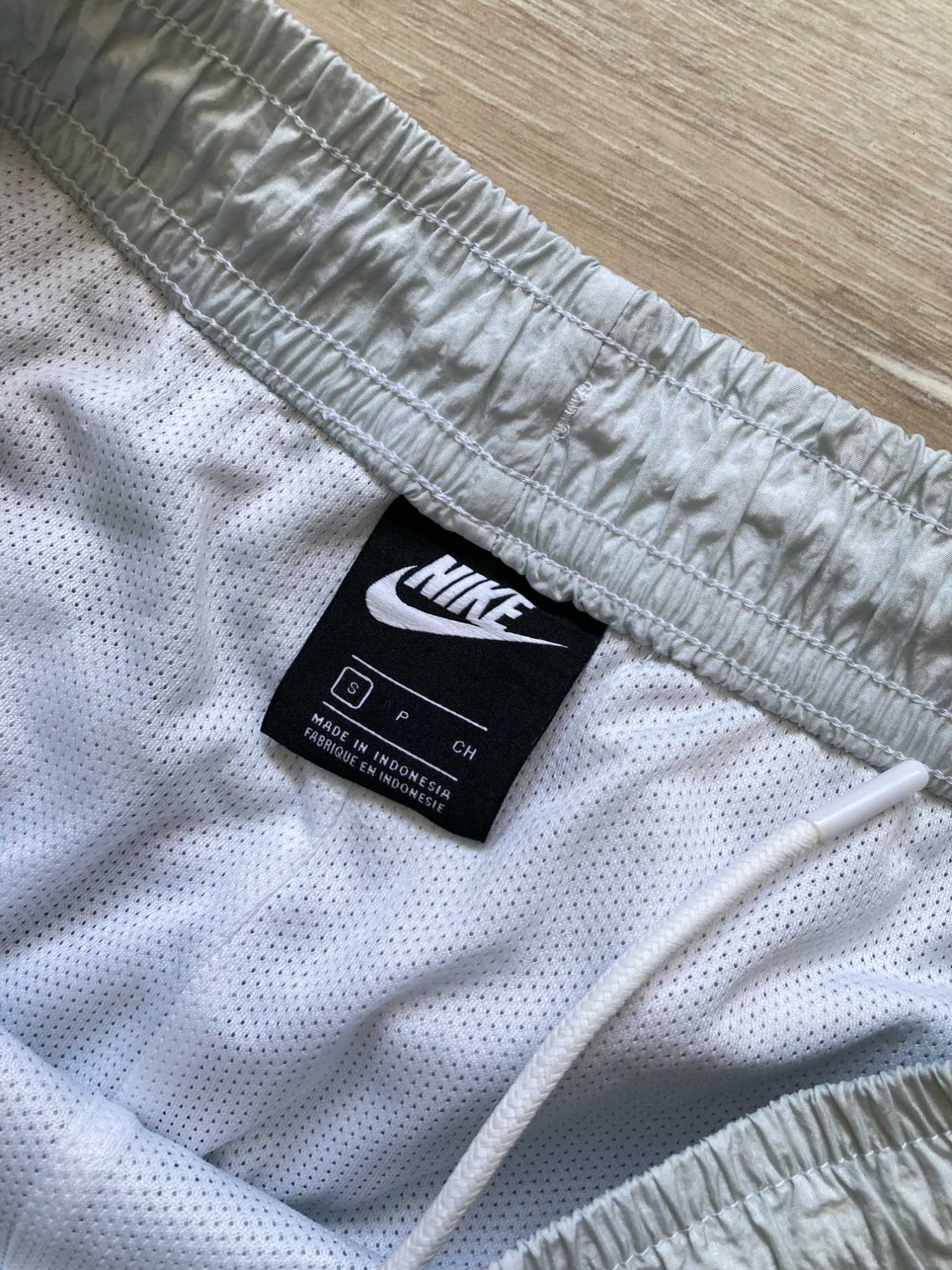 Найк Nike SWOOSH woven къси панталони къс панталон шорти S