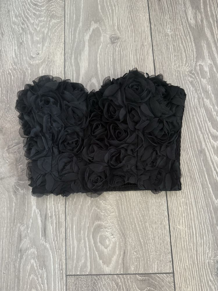 Бюстие Roses с рози от органза