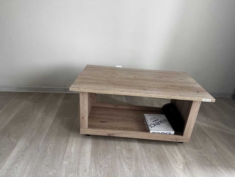 Журнальный столик 15.000