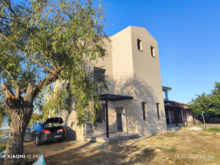 ПРОДАВА Мезонет в Паралия Офринио