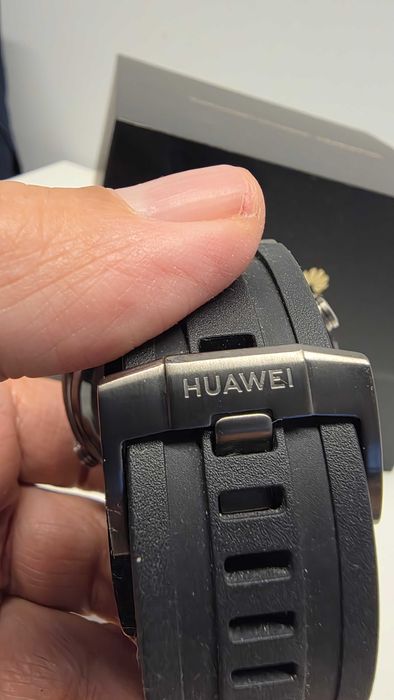Huawei SmartWatch Ultimate stare perfecta