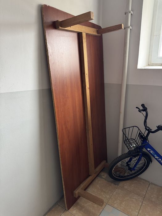 Продам 2 стола !!!