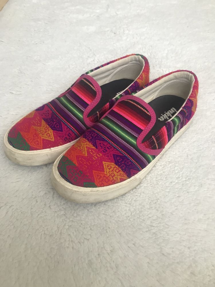 Slip- on Inkkas 37