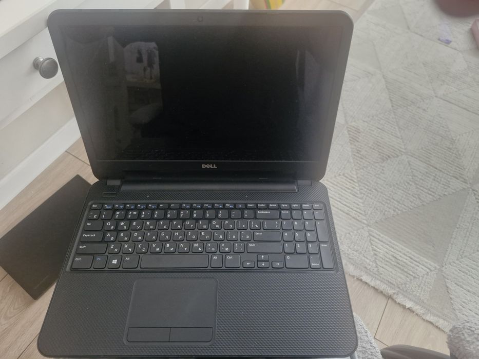 Продам ноутбук dell