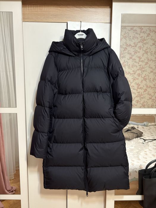 Пуховик Tommy Hilfiger женский