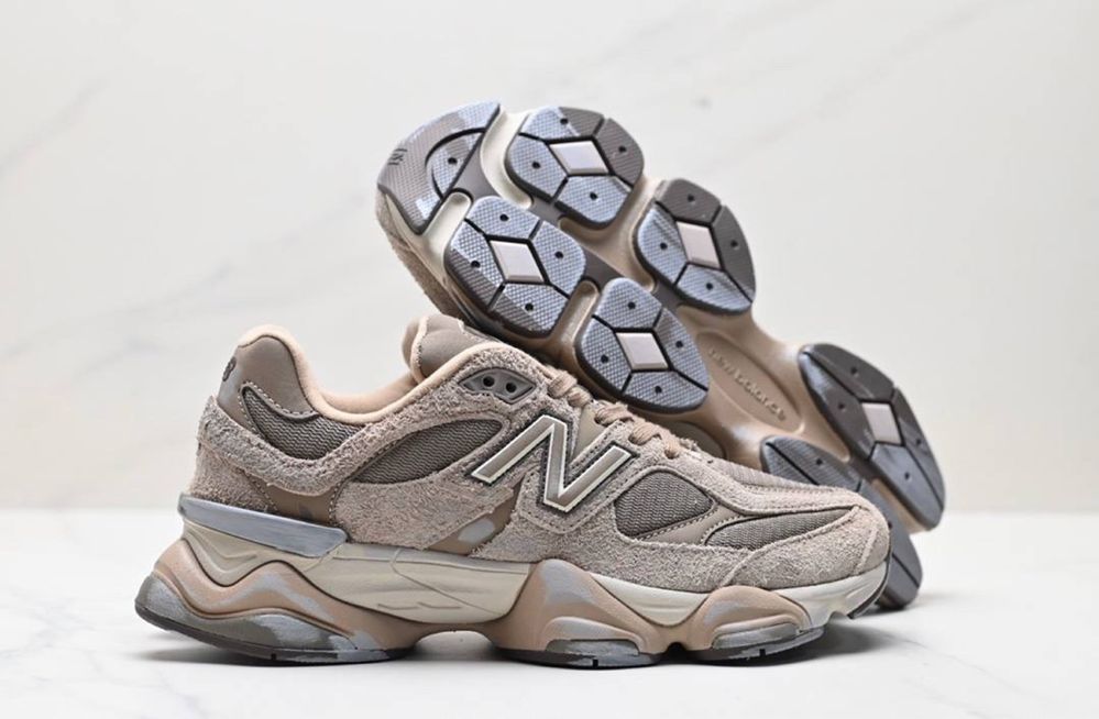 New Balance 9060 Mushroom -44,45