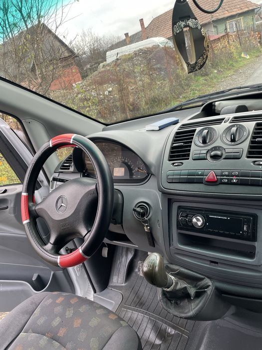 Mercedes Benz Vito
