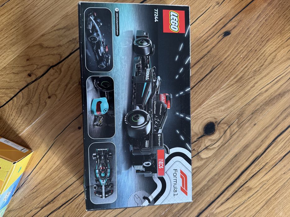 Lego Technic 10 ani