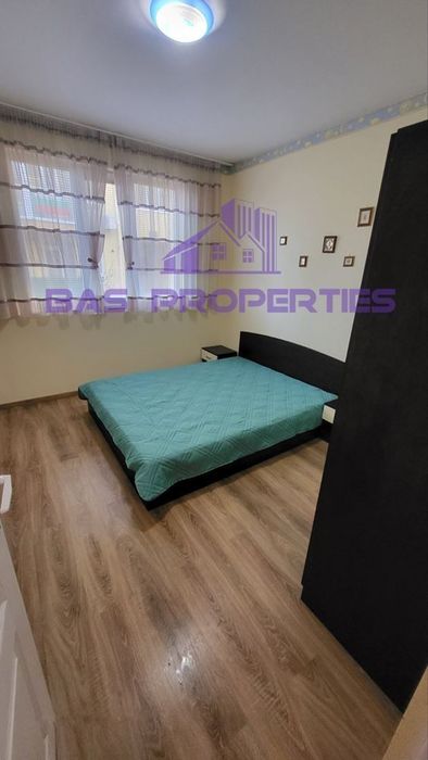 Двустаен Апартамент под Наем в Затворен Комплекс Central Park, Нови Х