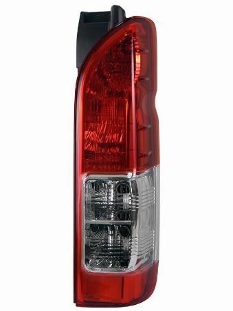 Фонарь задний  Toyota Hiace