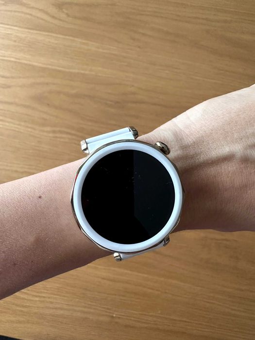 Huawei Watch 5gt pro ceramic