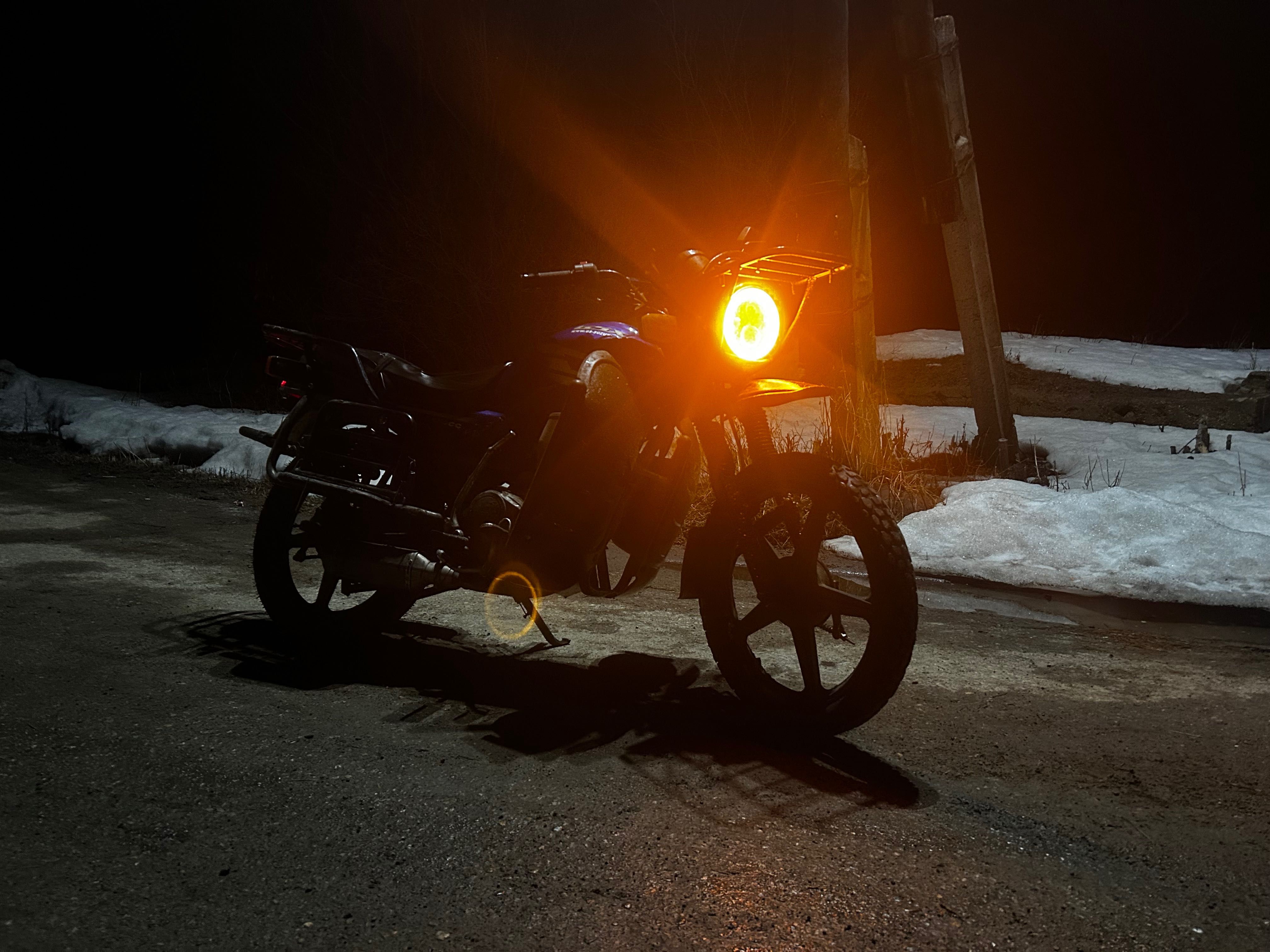 Продам мотоцикл Сузуки GSX150
