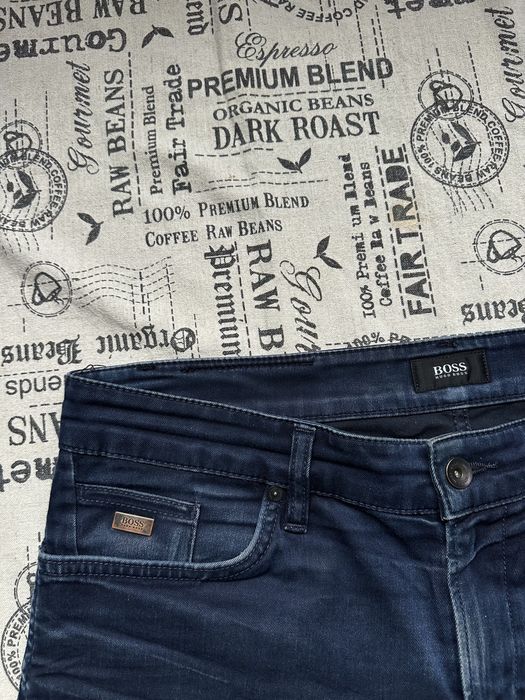 HUGO BOSS original дънки.33