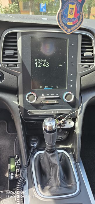 Megane 4 1.5 Bose PROPRIETAR. 203171 km în urcare.