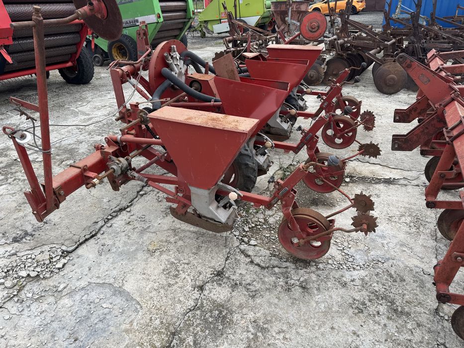 Semanatoare porumb pneumatica 4 randuri