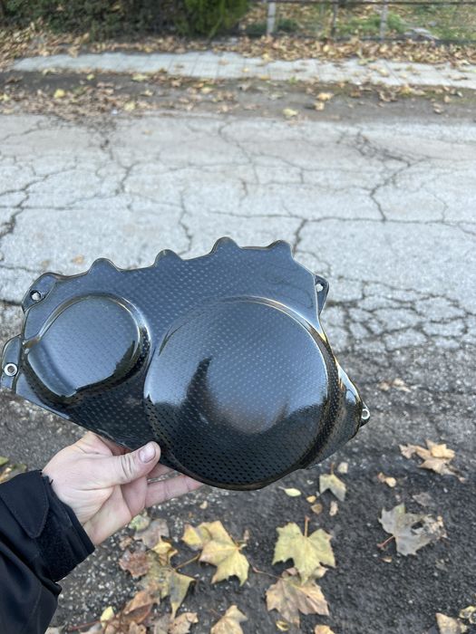 honda cbr 1000rr sc57 04-07г  карбонови капаци за двигатела