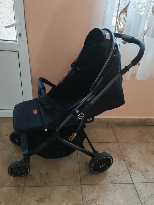 Cărucior sport cu maner reversibil tip troller Kidillo Carriage Black
