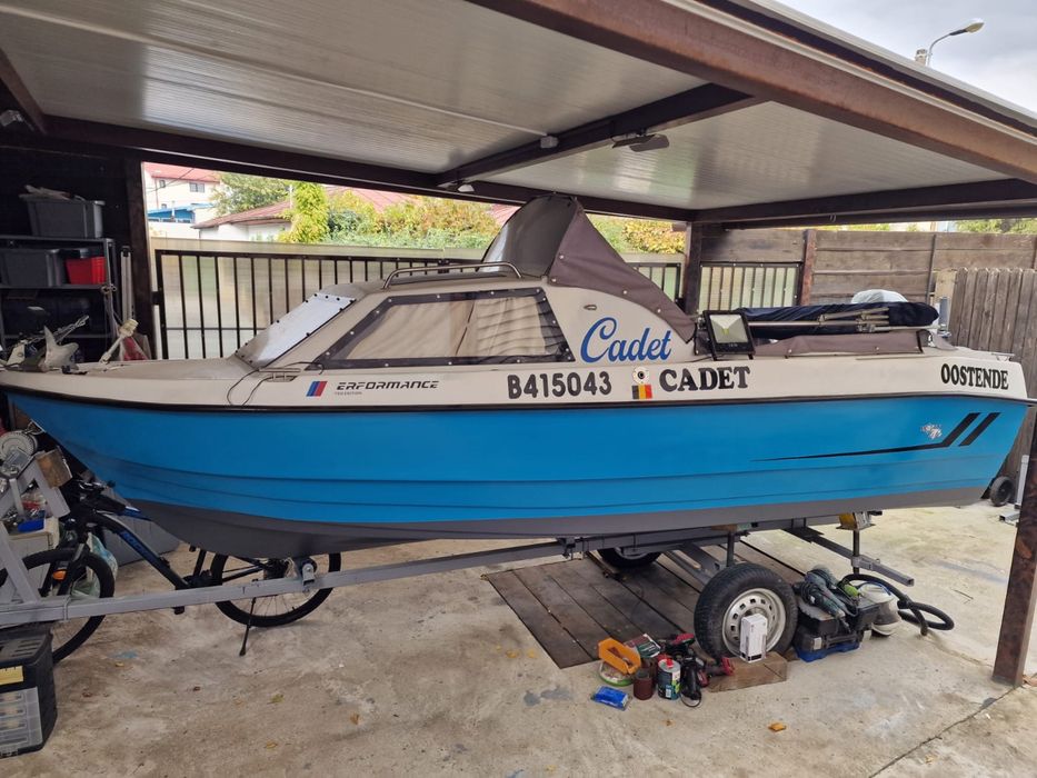 Barca shetland 470 cabinata