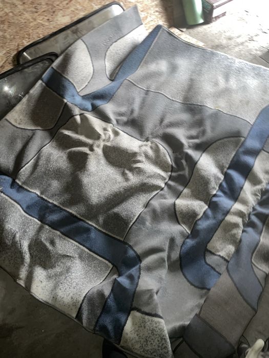 Ковер в квартиру б/у