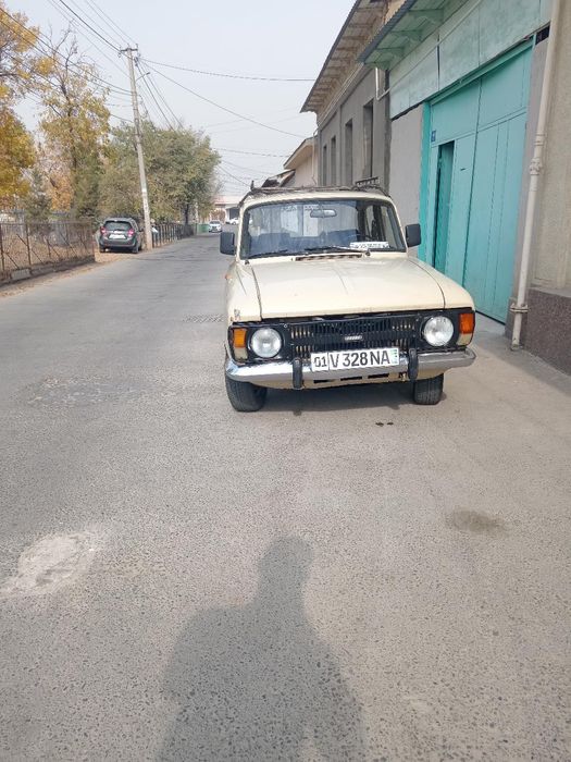 Maskvich 412 sotiladi