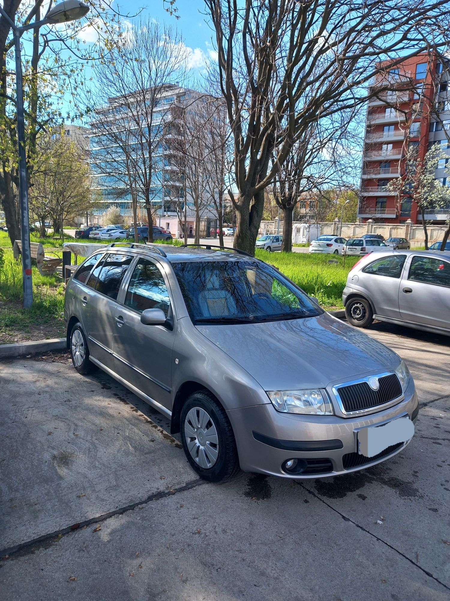 Vând skoda fabia 1.4 tdi 2008