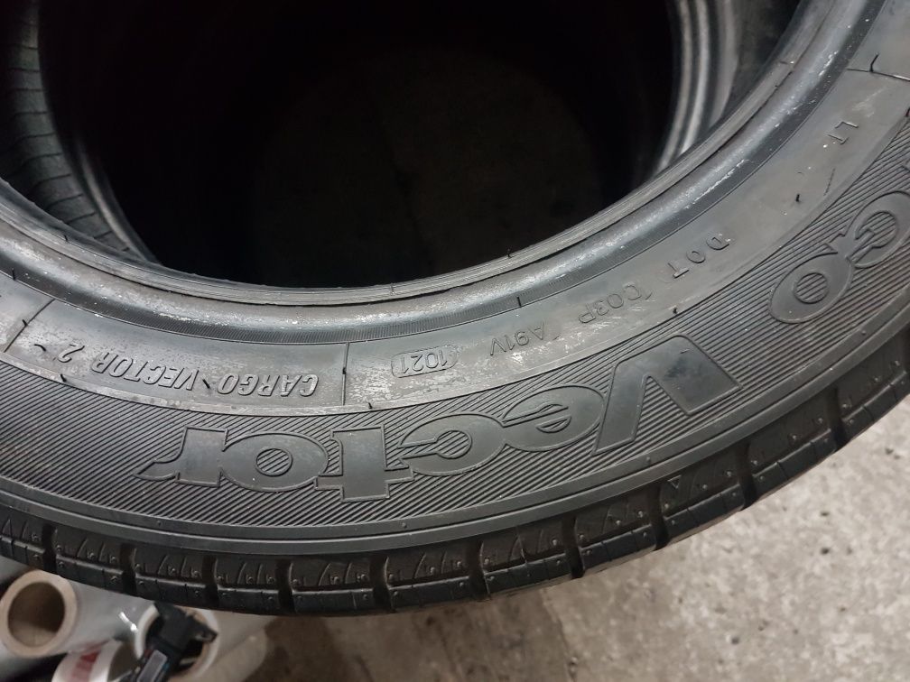 Goodyear 215/60 R17 C 109/107T M+S iarnă