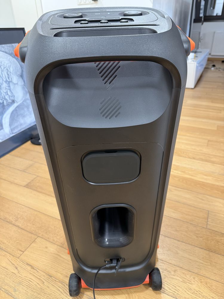 JBL Partybox 710