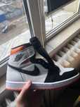 Jordan 1 electro organe