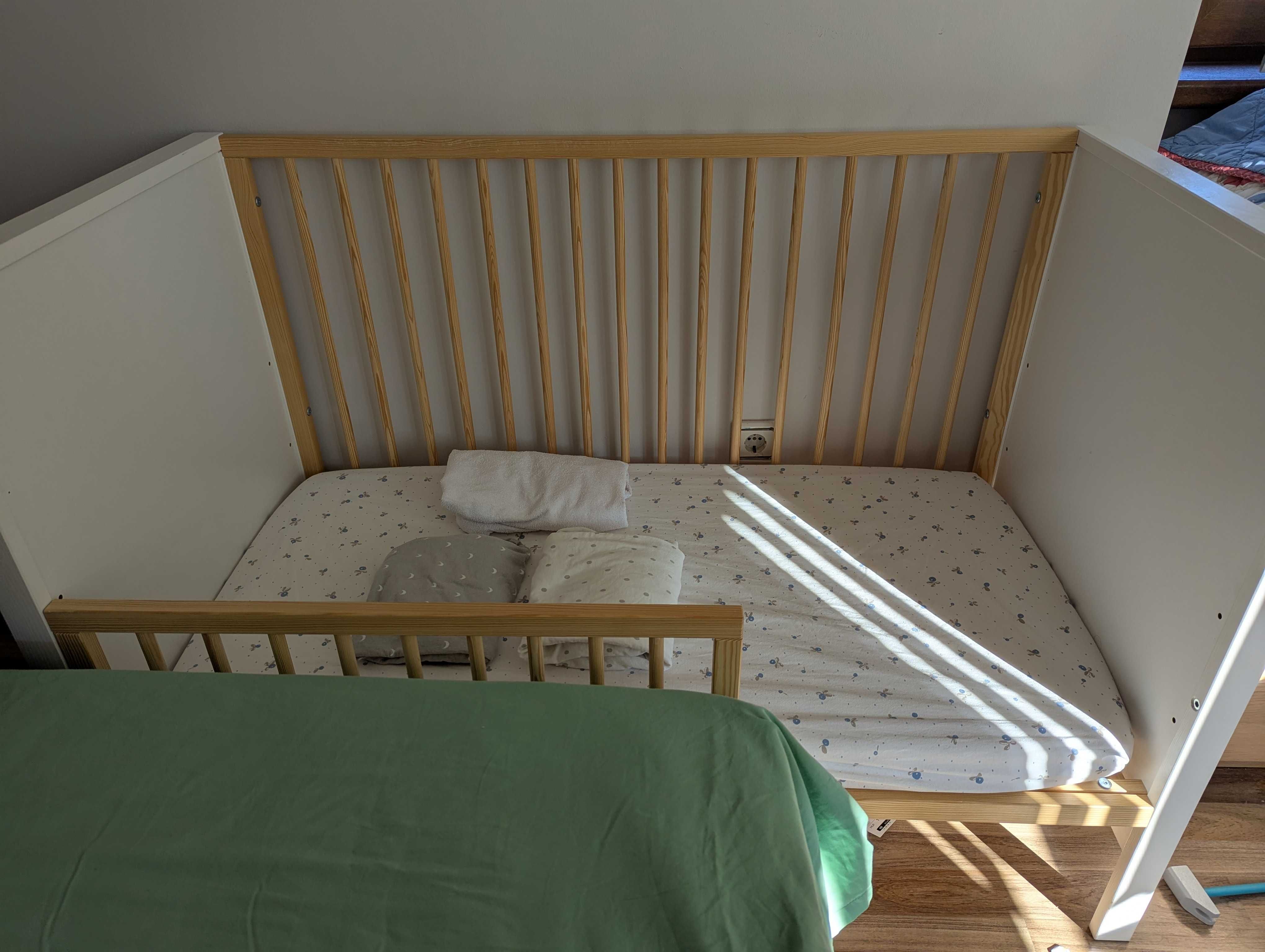 Бебешко легло Kinderkraft Mia с матрак